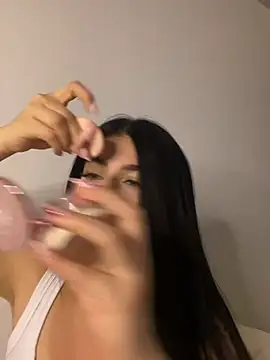  HannahFox  online show from February 20, 11:38 pm