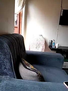 RanniClara online show from April 17, 9:11 am