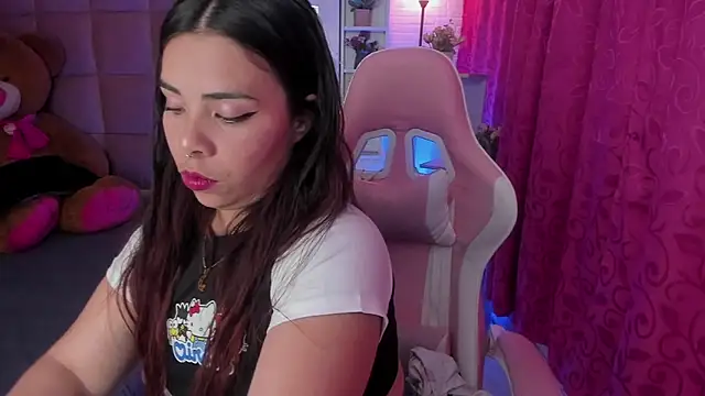 liany taylor online show from February 28, 2:44 am