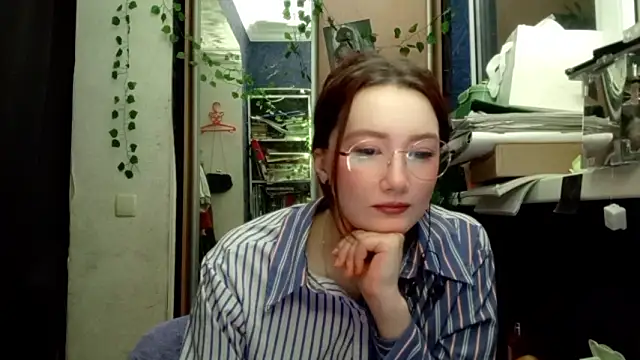 PhoebePalmer online show from March 28, 7:57 pm