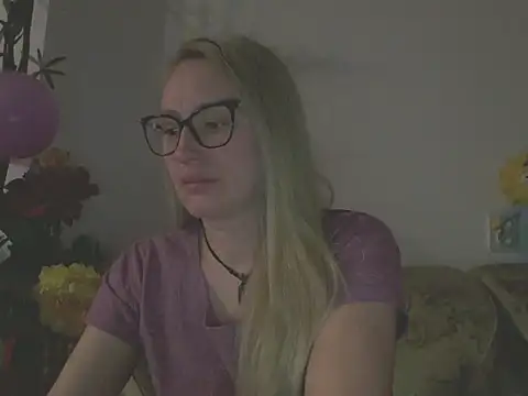 Nataly Rosy online show from February 14, 9:28 pm