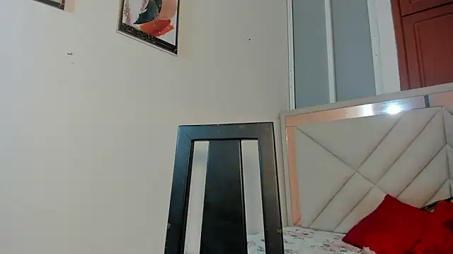 AmberQueen1 online show from March 3, 12:22 pm