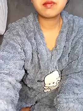 Slutty 18 online show from March 12, 11:46 am