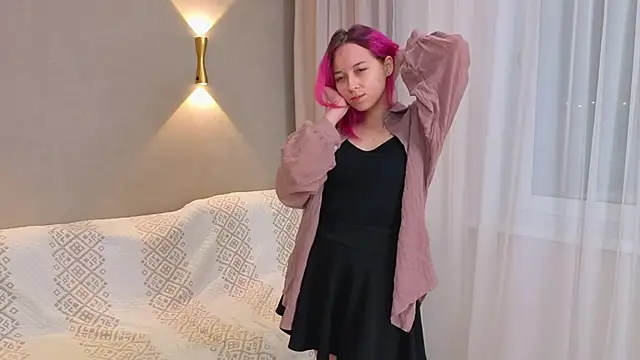 InaAlejandro online show from February 2, 5:23 pm