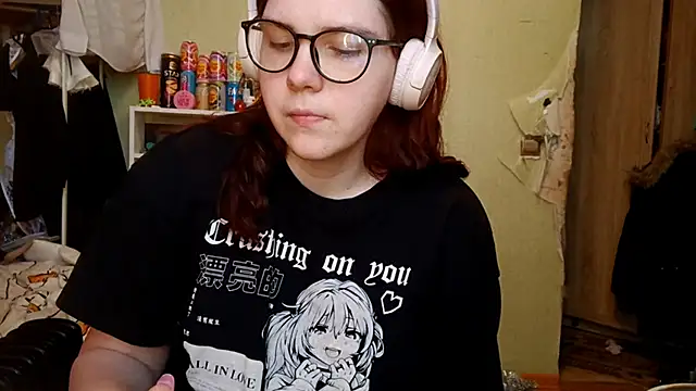 VannessaDillenbeck online show from February 19, 12:48 pm