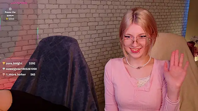 michelewild online show from March 7, 1:51 pm