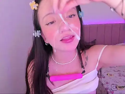 wenn  online show from March 27, 2:57 am