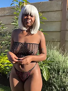 BankssWithTheBenz online show from April 21, 6:31 am