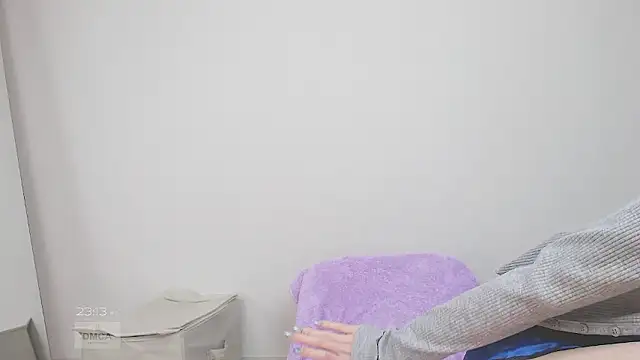 Piko crystal online show from April 25, 2:14 pm