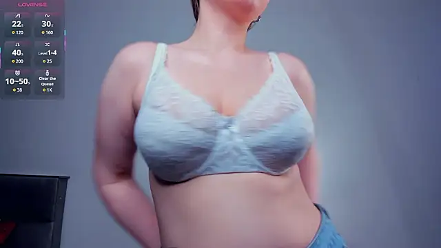 CrissyKales online show from March 25, 6:55 pm