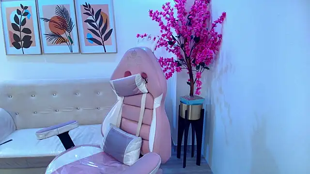 Madisson pitman online show from March 10, 3:43 am