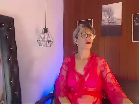 laurasofia45 online show from February 27, 3:39 am