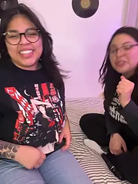 KittyTatts online show from March 4, 3:13 am