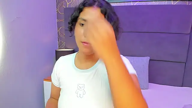 lia savage online show from February 3, 5:17 pm