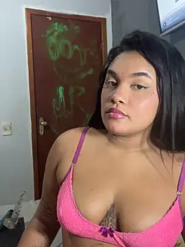 kiara secreta online show from February 27, 11:59 pm