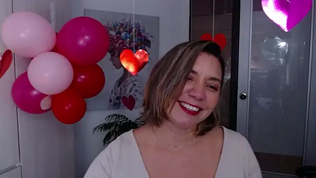 milfsecret69 online show from February 16, 11:54 am