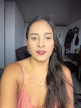 LunaHeat online show from February 21, 9:04 pm