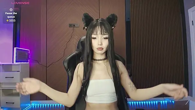 dionlee9 online show from March 4, 12:17 am