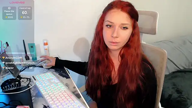 AustrianGirl99AtWork online show from February 16, 11:48 pm