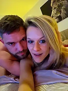 Couple-Kiwii-Orchidee-Boy online show from February 15, 4:39 pm