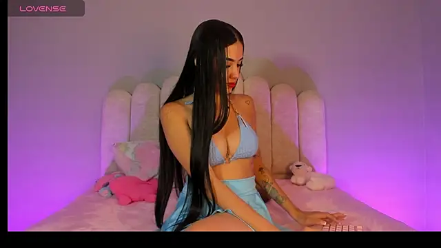 Celestecastro  online show from May 27, 3:53 pm