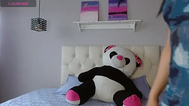 VelvetRosss online show from April 14, 6:41 pm