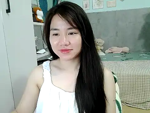 Amy8386 online show from April 19, 6:57 am