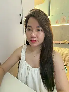 Amy8386 online show from June 18, 9:58 am