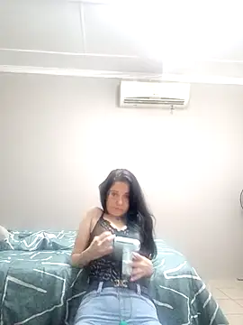 ShortNsWeettt online show from March 26, 1:46 pm