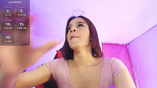 Zoe-Walzer online show from April 10, 4:02 pm