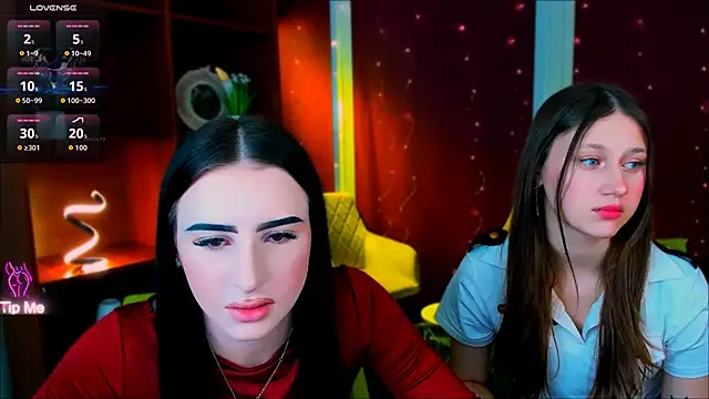 arianaa cat online show from March 15, 8:00 pm