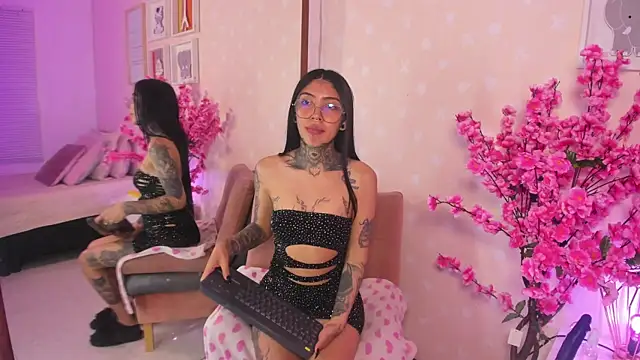 Ashley Blum  online show from February 26, 12:26 pm