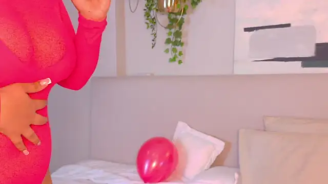 VioletBloomm online show from February 14, 3:36 pm