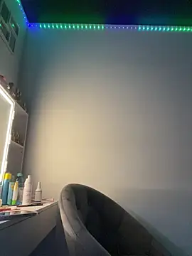 Just-Lilly online show from March 24, 8:58 pm