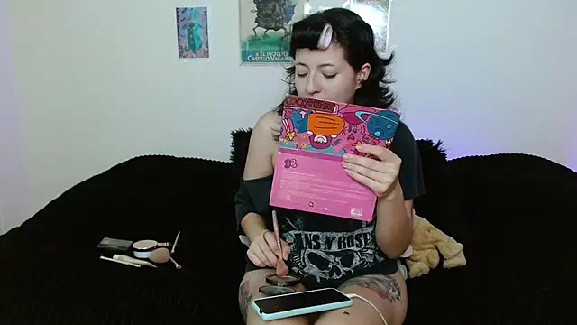 miadavisXXX online show from March 30, 8:08 pm