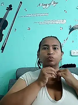 BustySexy Nataly online show from March 27, 5:57 pm