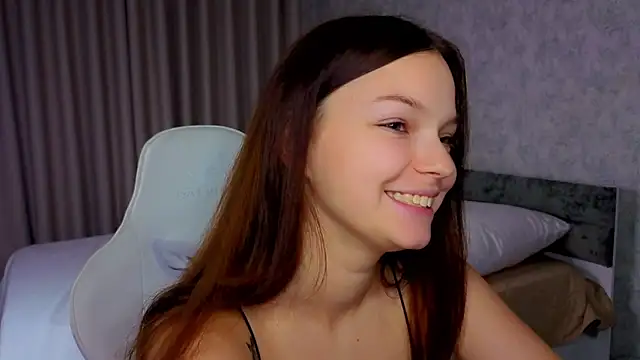 ElizaPizza online show from June 3, 6:24 pm