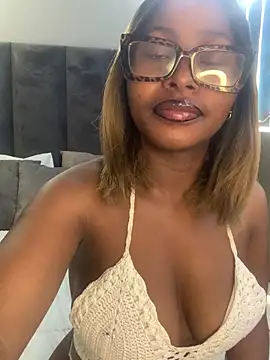 SexyLaylahx online show from February 3, 12:54 pm