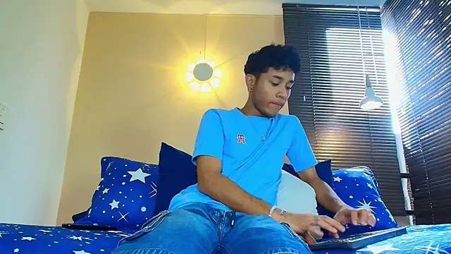 Damon Salvarote S online show from April 24, 1:47 pm