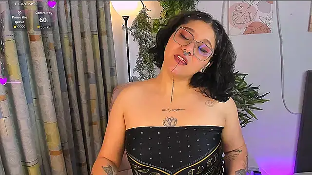 Sylvara bx online show from April 1, 1:01 pm