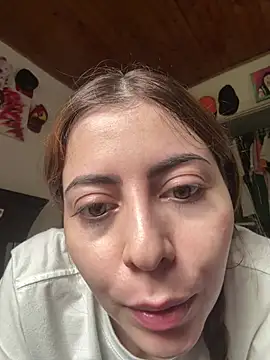 lilasun17 online show from April 6, 9:16 pm