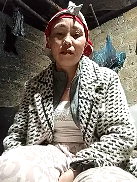 lena-cute online show from February 2, 12:48 pm