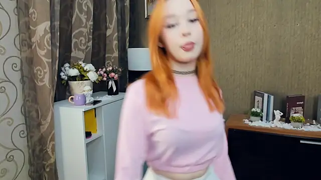 NelleCaram online show from February 10, 8:56 pm