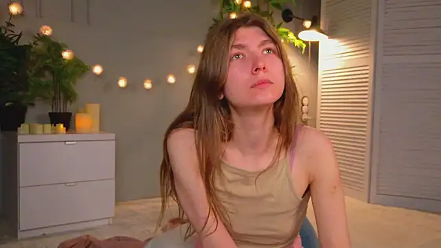 Bubble Chloe online show from March 25, 2:31 pm