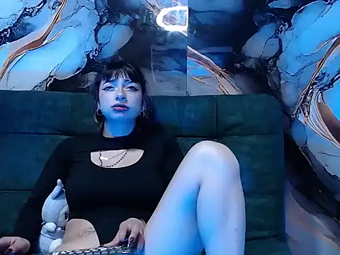  weird sativa online show from March 31, 4:56 am