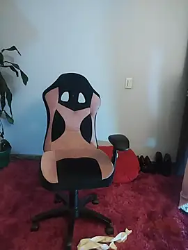 missfungi8 online show from March 22, 1:11 am