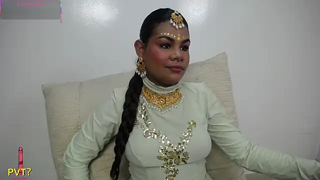 yaazhinii online show from April 4, 11:31 am