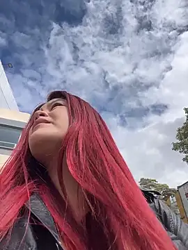 Lia-Moon77 online show from April 8, 7:05 pm