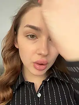 Perry Tiffany online show from May 6, 1:04 pm