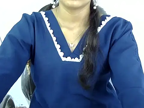 Mehaak  online show from June 29, 10:15 am